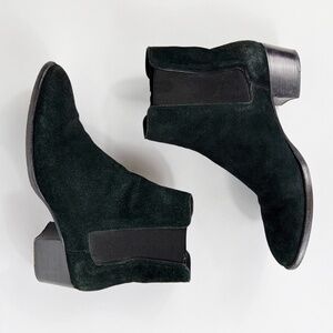 Vince Camuto VC John Camuto Black Suede Chelsea Ankle Boots